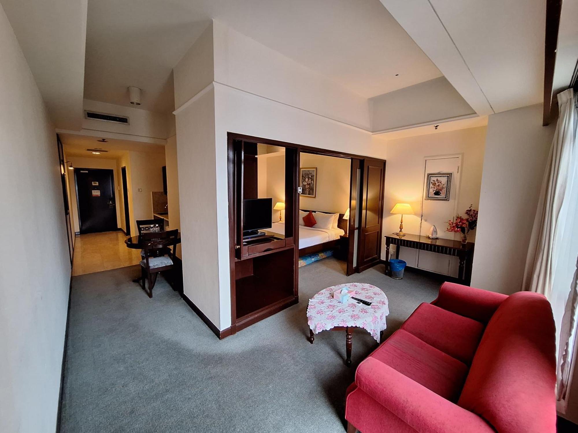 Apartment Ab Service At Times Square Kl